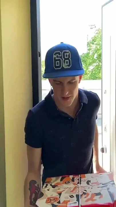 Seduced the Pizza Delivery Man and Fucked His Tight Ass on the Table