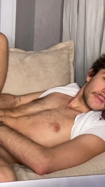 Harryjen a Young Guy Plays with His Ass and Drips Precum All Over in a Chatroulette