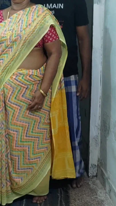 Neighbor Aunty Couldn't Handle My Big Dick During Sex
