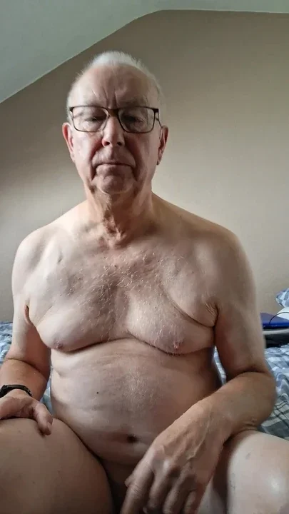 Fingering my ass