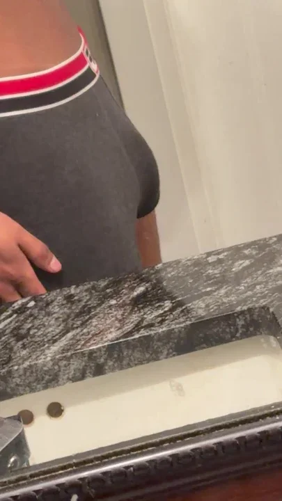 HORSE COCK Well Hung TEASER hmu for collabs check profile ladies