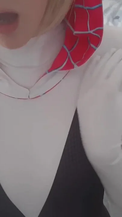 Spidergwen Gets Tied and Tickled