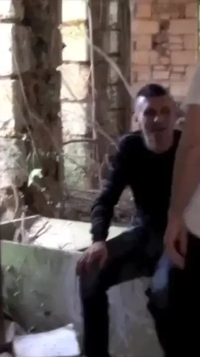 Arab fucked in exhib place by big cock
