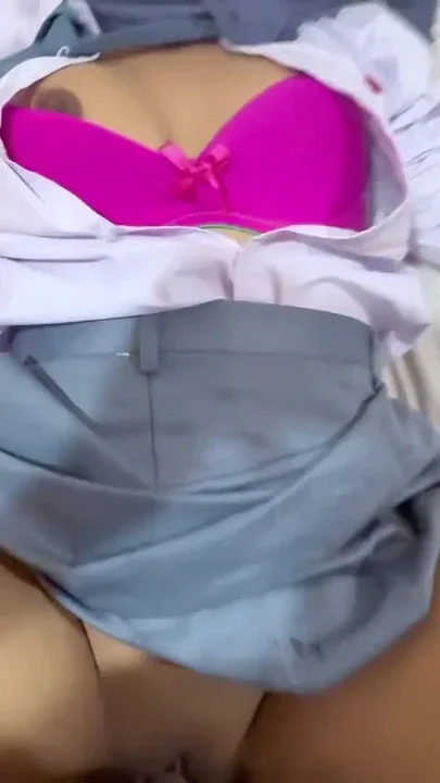 High School Girl Taken To Hotel To Get An iPhone Clip 1