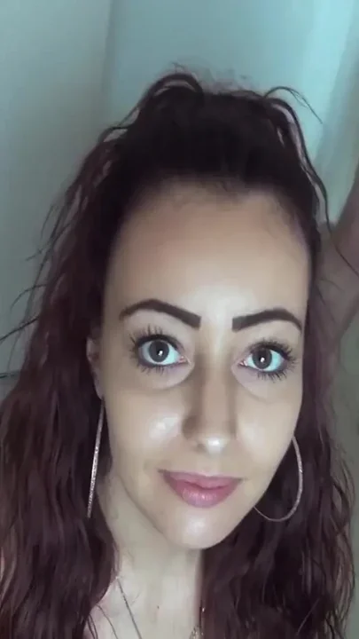 Typical dutch cumslut swallows over 8 cumloads