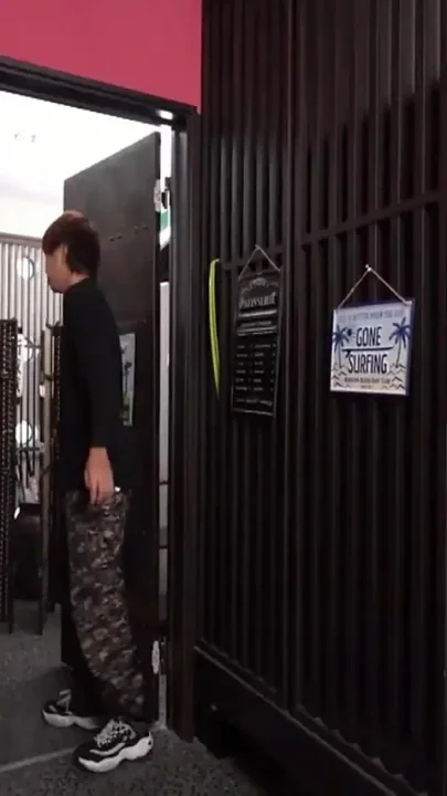 A Chance Encounter with a Delivery Woman Turns Passionate - Ep 3