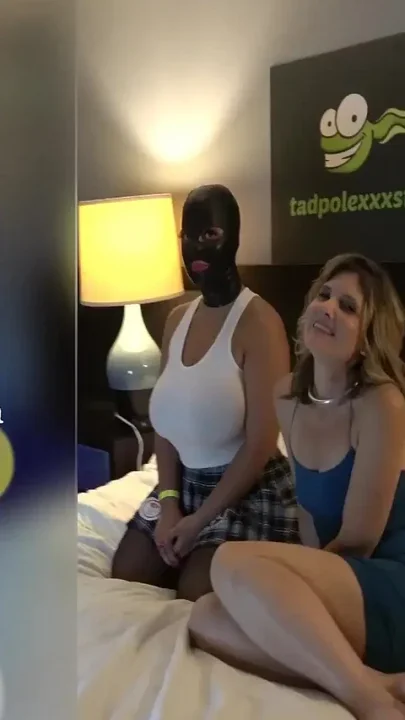 Sarah Arabic and Mrs Dawson Gangbang with Rebel Rhyder Fluffing