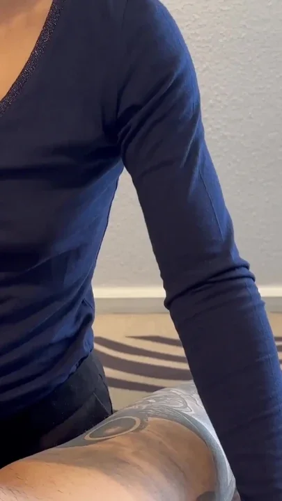 Quick Blowjob to Drain His Balls Before Heading Out Clip 1