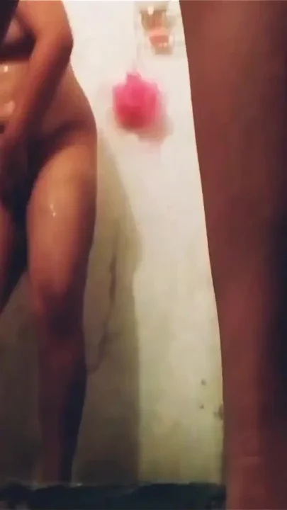 Fucking in My Putipobre Neighbor's Bathroom
