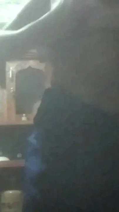 How to have sex inside the room Clip 1
