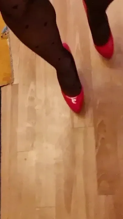 Sexy Trio of High Heels I Secretly Walk in Their Pantyhose and Play with the Heels