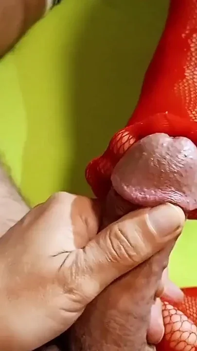 Sexy Red Lingerie Footjob - LittleMissMiniFeet Clip 2
