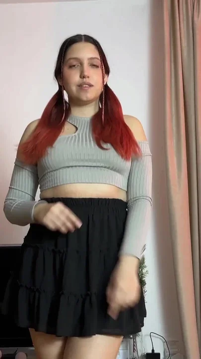 Daddy's Girl Begs to Cum on Her Tits