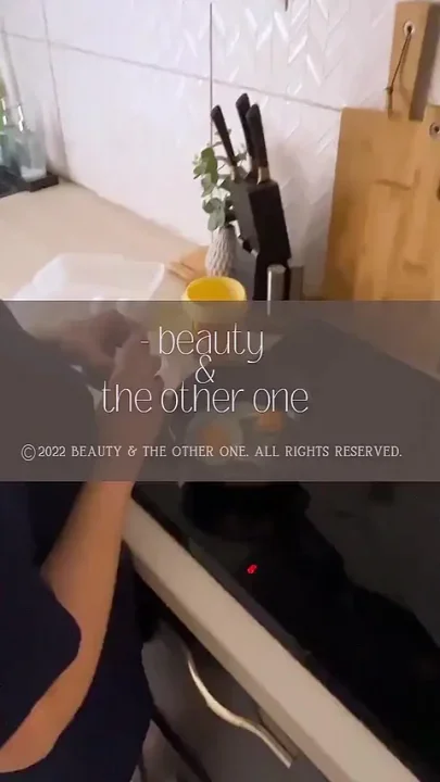 Quick Anal Sex in the Kitchen While Making Some Breakfast