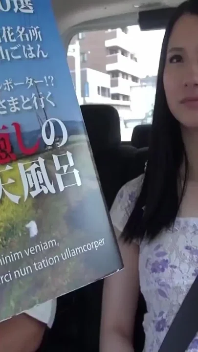 M628G04 A black -haired wife who is a model in shooting 