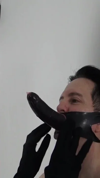 Giantess Gloves Ch with Face Dildo Sucking Teasing