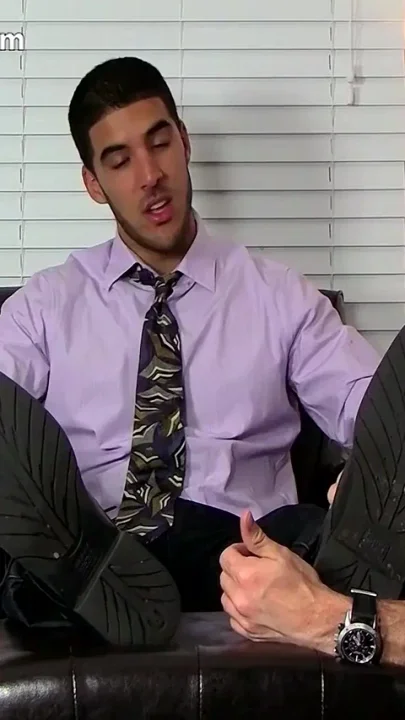Jeremeye's size 14 dress socks & bare feet worshiped