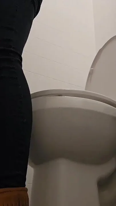 Indoor Pee Outdoor Pee
