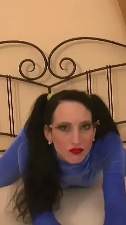 flexi spandex babe stretching