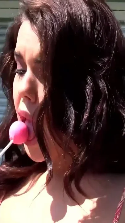 Teen Babe Takes Intense Interracial Pounding on Bed