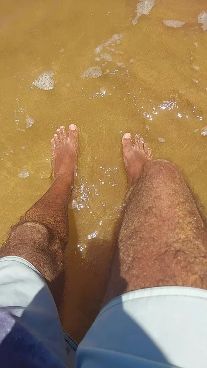 Ladysilva my feet sexy and yummy on the beach