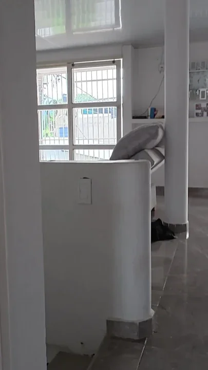 Stepbrother Helps Stepsister with Hot Photos Until She Eats Her Milk