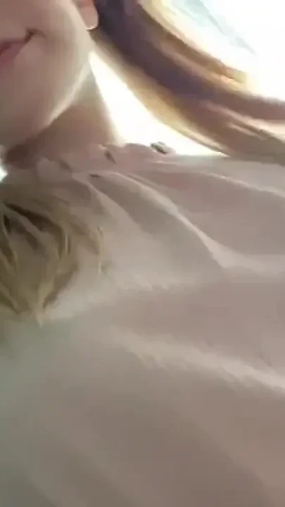 Teen Masturbates with Toys and Brings Herself to Orgasm