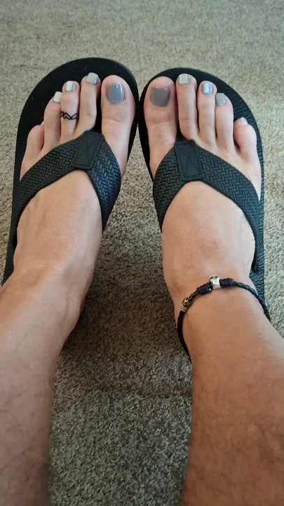 How do my feet look