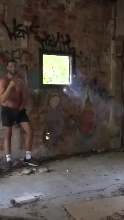 Enzo Rimenez fucked by horny boy Iago Torres bareback