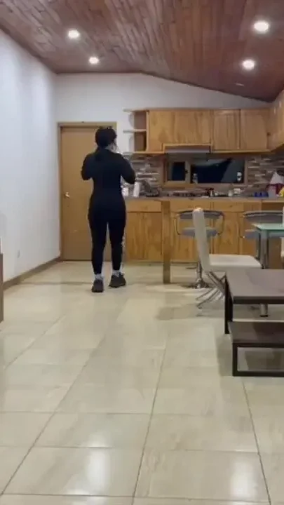 Cute Girl Is Hydrated and Fucked in the Ass