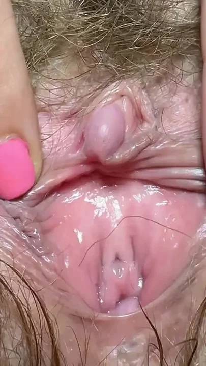 Custom Long Wet Clitoris Brush Edging