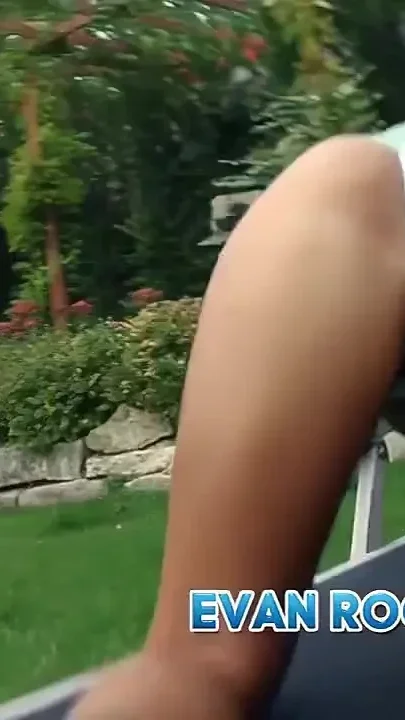 Horny Housewife Lets Herself Be Pampered Outdoors