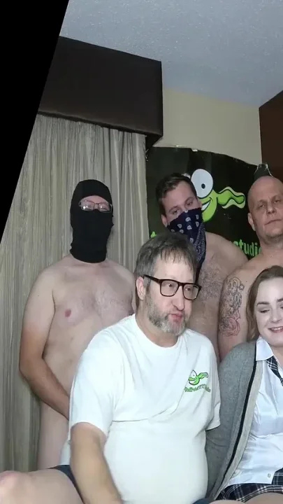 Ashley White Gets 6 Creampies with No Clean up