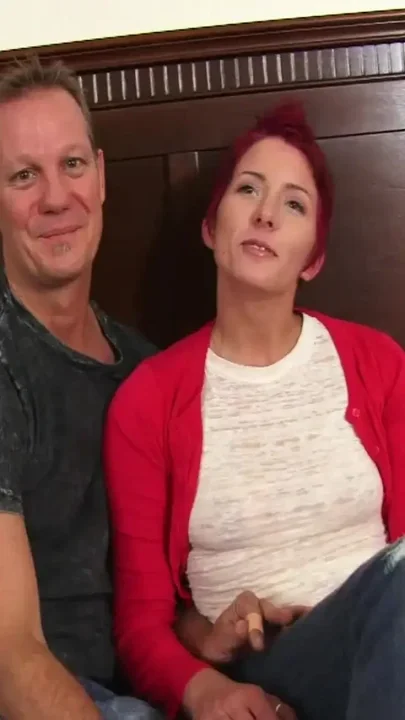 Crazy milf slut wants cock