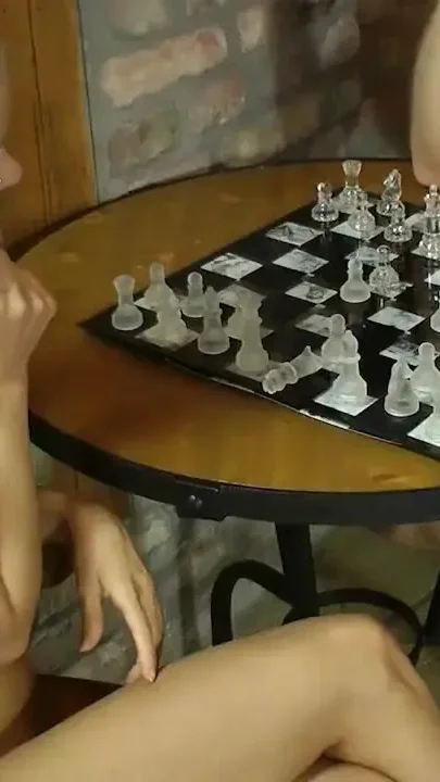 Nesty-Mexican chess fight 1