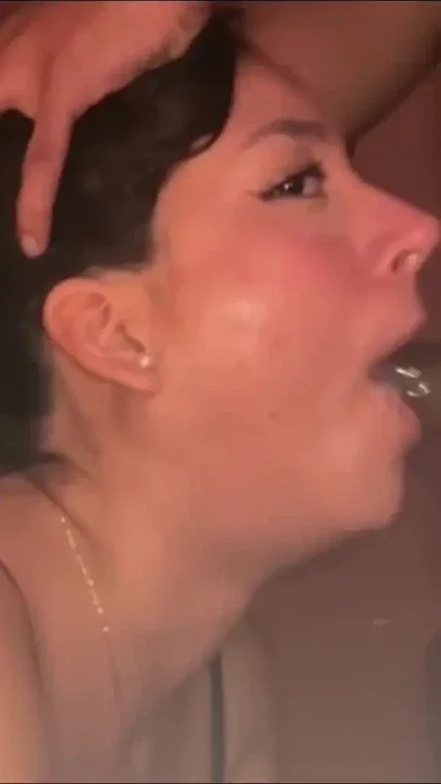 NogagLola SLOPPY DEEPTHROAT BLOWJOB Clip 2