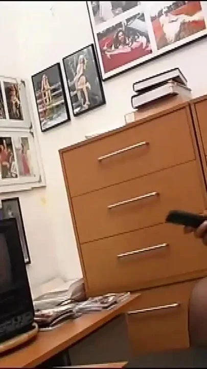 Oliver Buzz's Scoops full Porn Movie