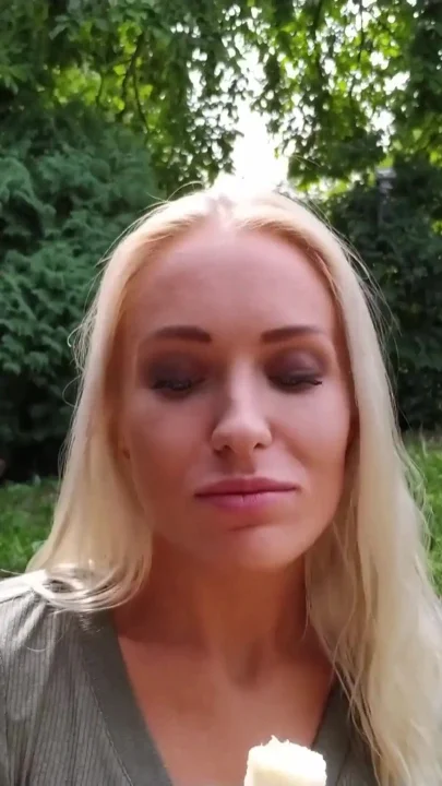 Bitchy blonde takes virginity of stepbro - Hot stepsis comes home from college