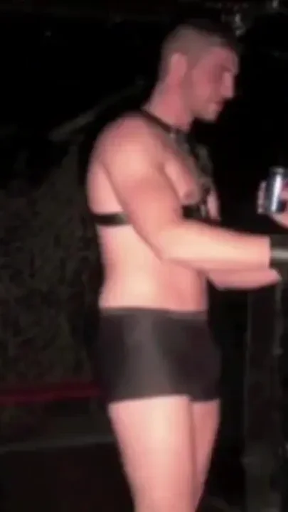 Jess stornger fucked by Enzo in leathers