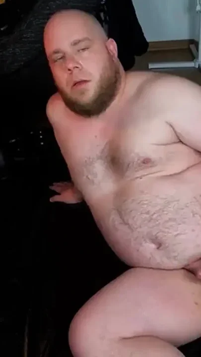 Cri33Y the filthy hairy chubby fucks himself so hard with the dildo that the