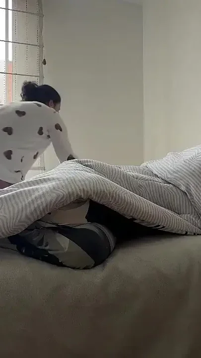 Morning Sex Between Lesbians