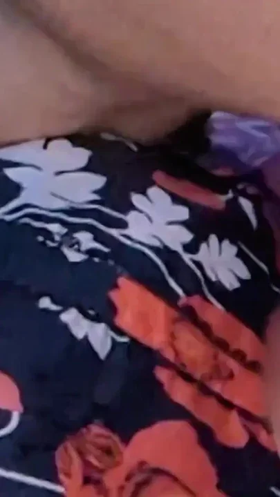 Bhabi ny rat bahr land chusa alag alag style me Clip 3
