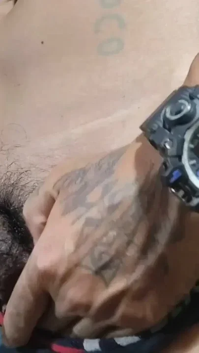 Room ka andar se mera nk hlaru Clip 1