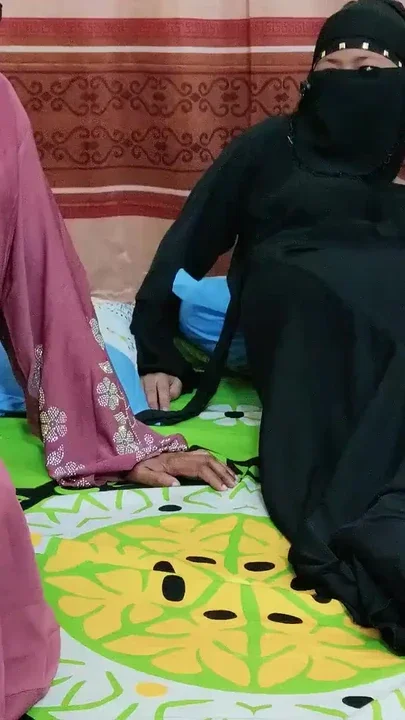 Saali aur biwi ki ak saath maast gaand chudai Clip 1