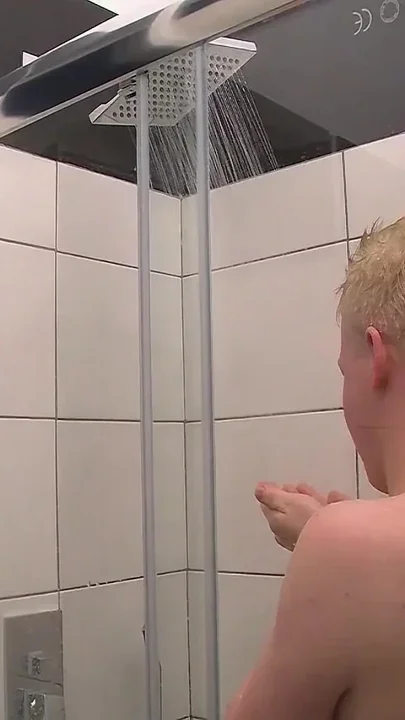 Friends Sucking & Fucking