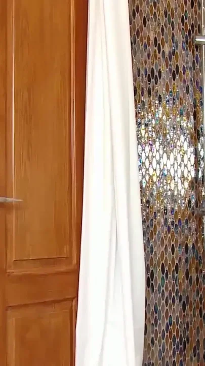 Henessy Showers Pees and Fingers Herself