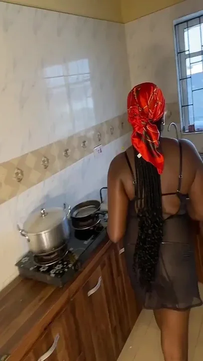 Wife Making Food for Hubby and Got Fucked