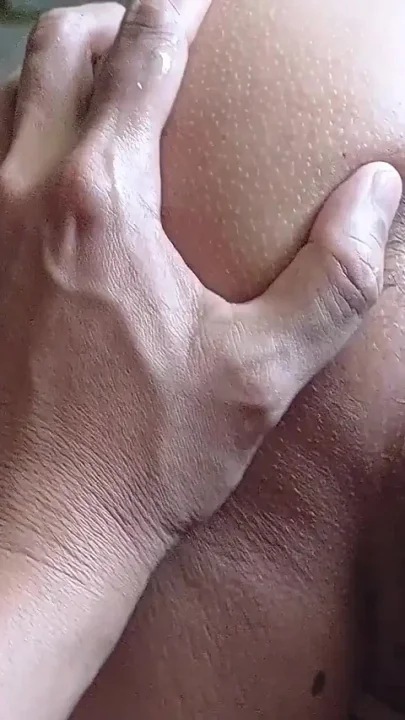 Backshots Latin Girlfriend Gets Fucked on the Couch While Moaning Deliciously