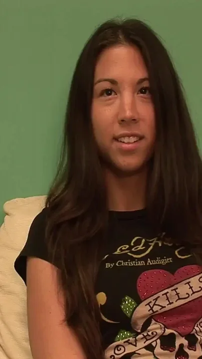 Real Legit Amateur Avah in First Ever Video