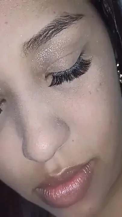 18 year old brunette big saggy tits from New York United States fucking her